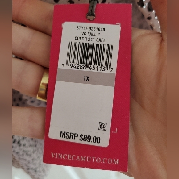 NWT Vince Camuto women’s chiffon metallic blouse size 1X - Picture 8 of 9